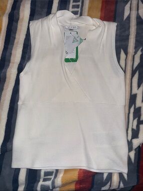 Guess Cream Sleeveless V-Neck Knit Tank